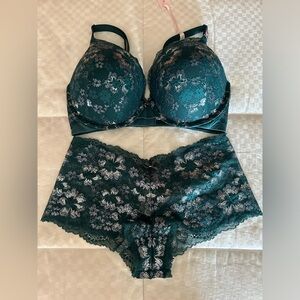 listing-status-banner